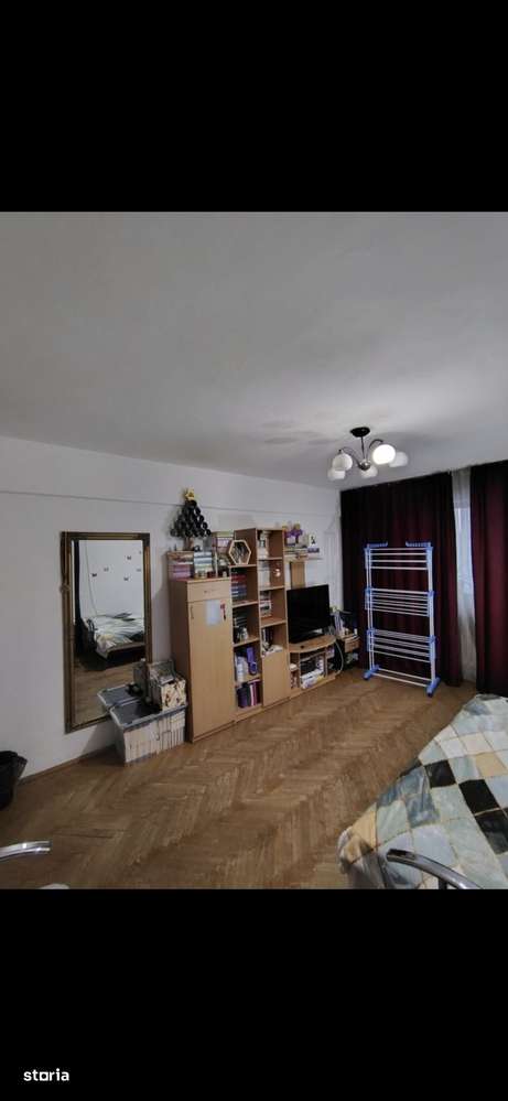 Apartament De Vânzare cu 3 Camere zona Obor sec 2-2