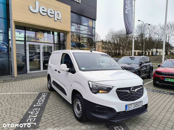 Opel COMBO - 1