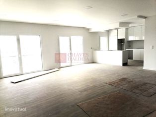 Mafra - T3 + 1 Duplex - a estrear - Junto a zona comercia...