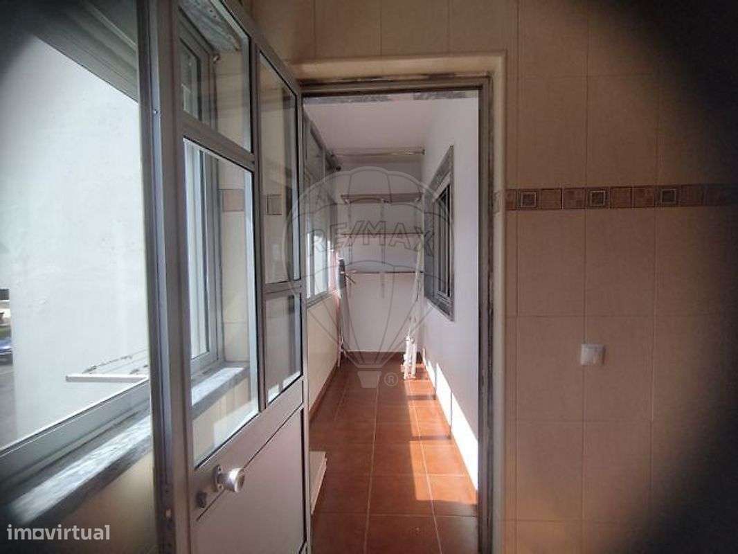 Apartamento T2 para arrendamento - Grande imagem: 5/17