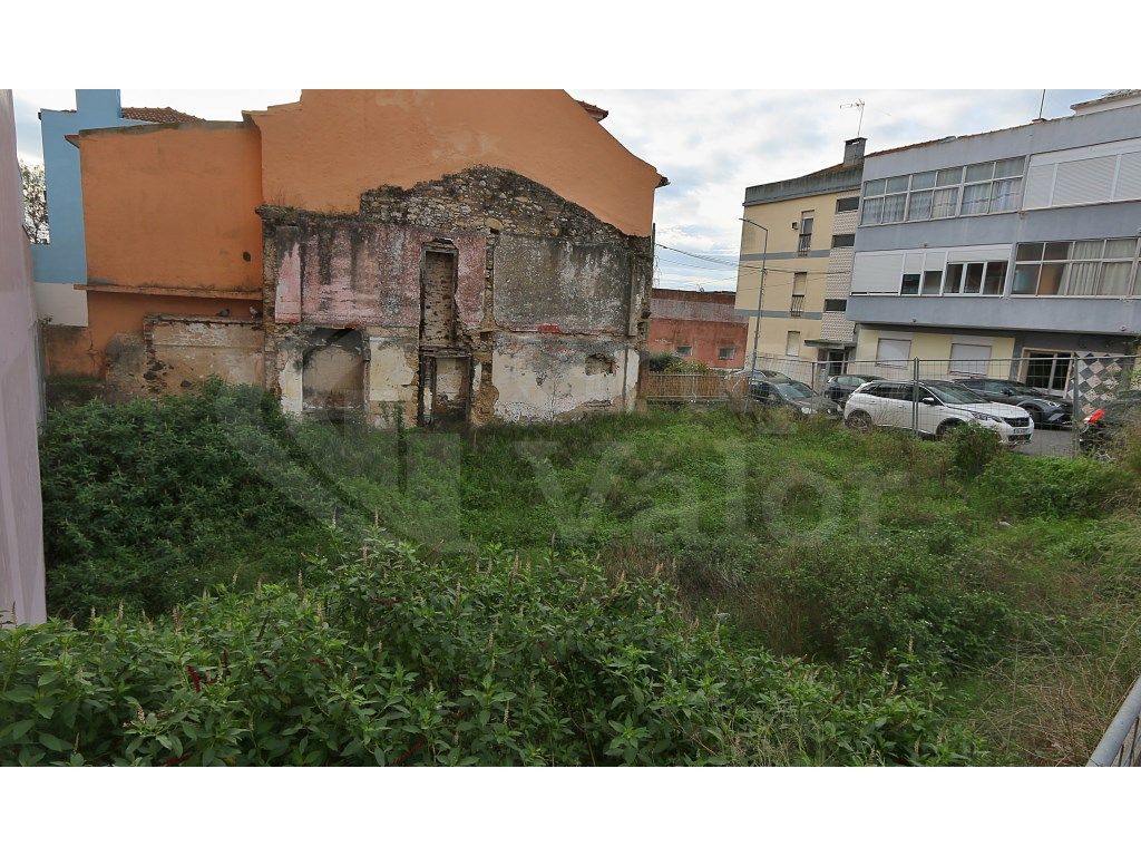 Terreno Urbano, centro Queluz - Grande imagem: 1/9