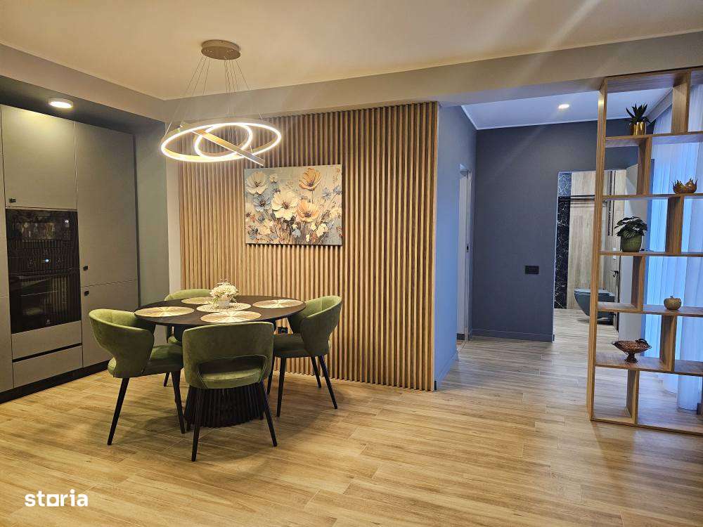 Închiriem apartament lux, ultracentral cu loc de parcare - Imagine principală: 5/9