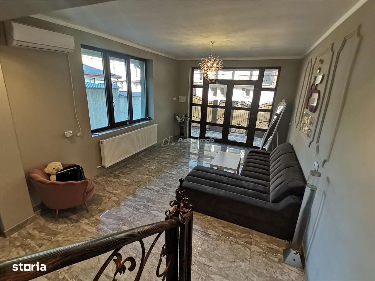 Timpuri Noi  vila 2023 P+3, 11 camere  4 bai - Imagine principală: 4/19