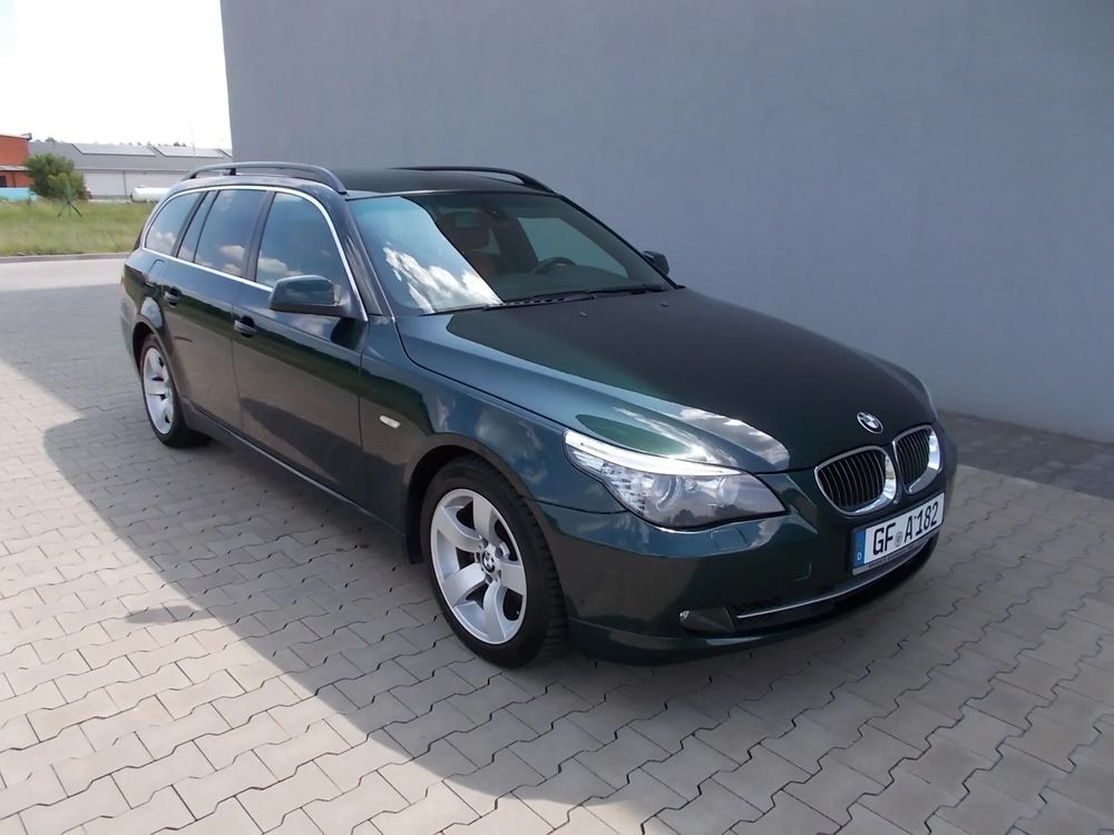 BMW 5 Series E60/E61 525d 2009