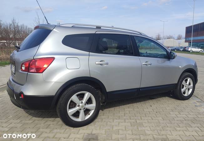 Nissan Qashqai+2 2.0 Tekna - 2