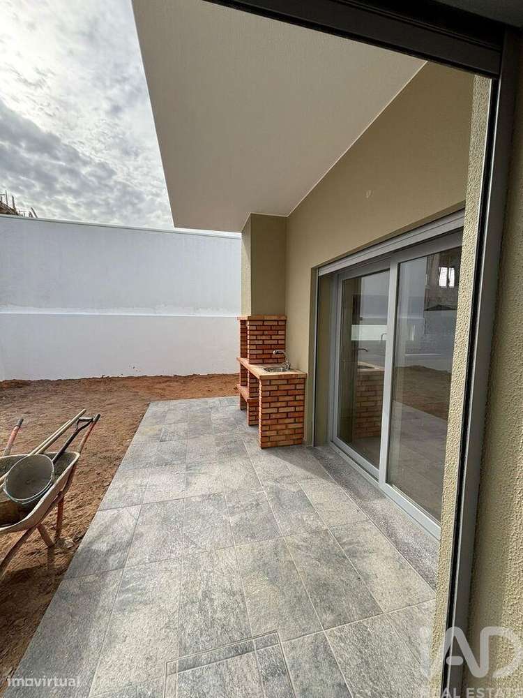 Casa T4 em Fernão Ferro de 139,00 m2 - Grande imagem: 5/22