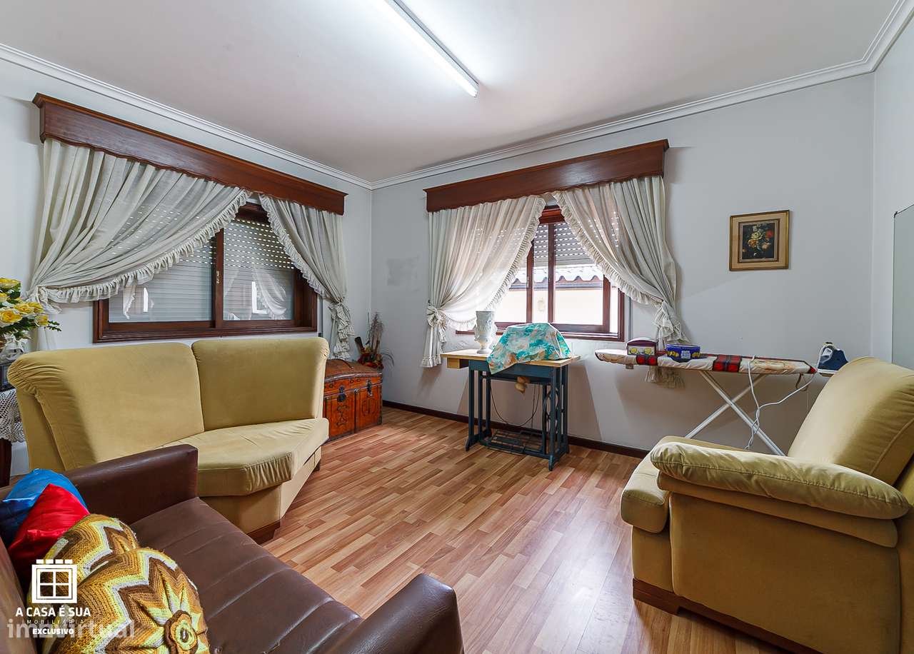 Moradia isolada de 2 Pisos em São João de Ovar - Exclusivo - Grande imagem: 5/41