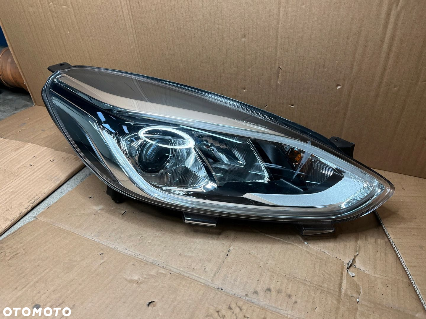 Lampa prawa przednia FORD FIESTA FULL LED - 3