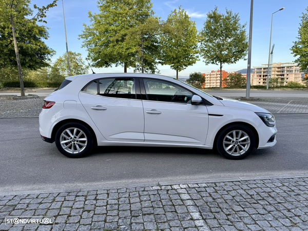 Renault Mégane 1.2 TCE Zen - 14