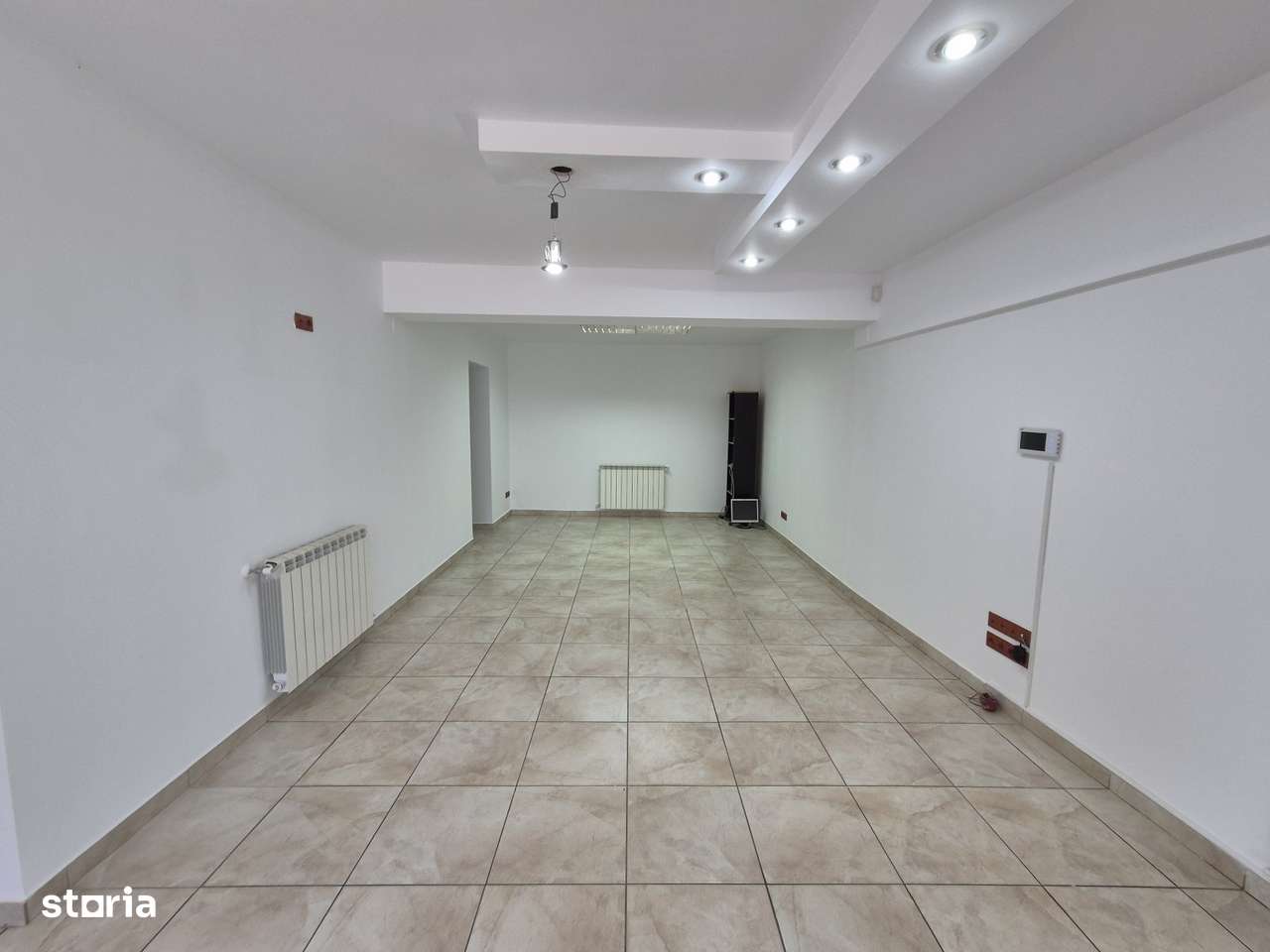 B-dul Gloriei, imobil P+1, pentru birouri, comercial - Imagine principală: 5/20