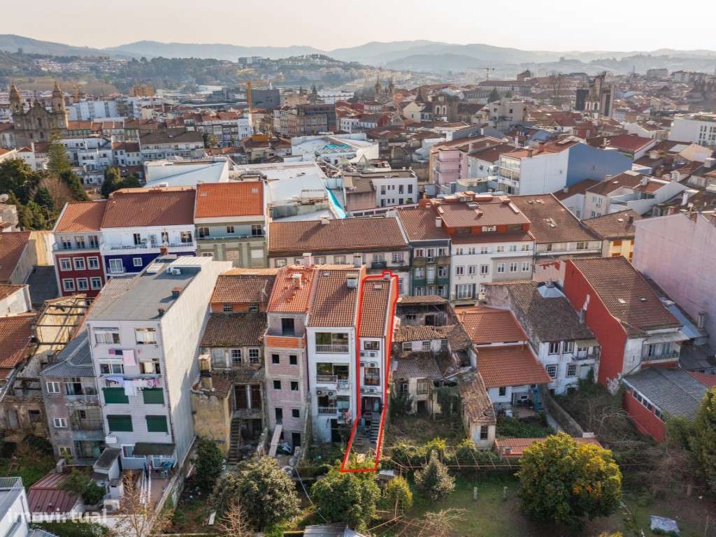Edifício de rendimento no centro histórico de Braga - Rua de Santo ... - Grande imagem: 2/42