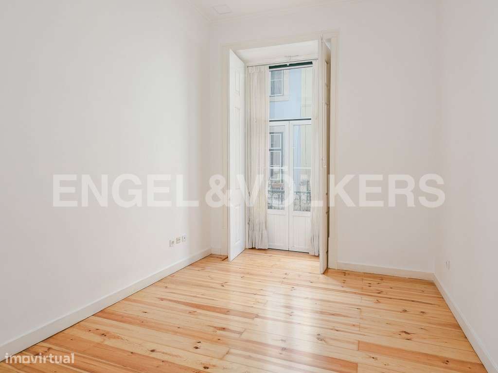 Excelente T2 na Baixa-Chiado - Grande imagem: 2/18