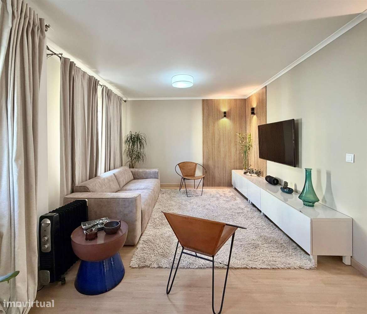 T3 - 1º Andar - Renovado / Estoril - Grande imagem: 3/16