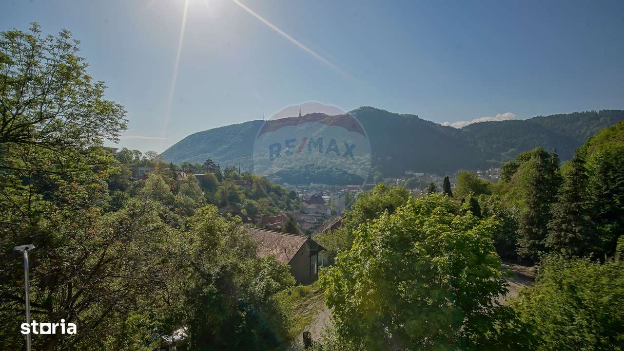 Raritate Schei:Apartament generos cu terasă, garaj, vedere panoramica - Imagine principală: 4/20