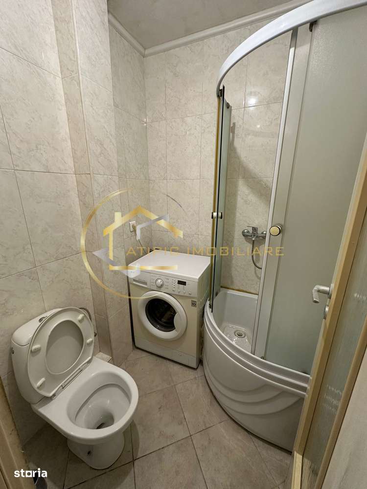 Garsoniera de vanzare in zona Podu Ros - Piata Nicolina - Imagine principală: 5/7