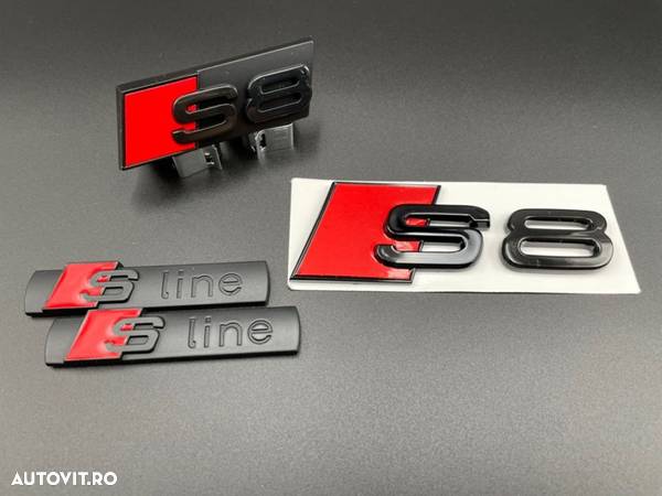 Set embleme Premium Audi S8 Negru / Roșu - 1