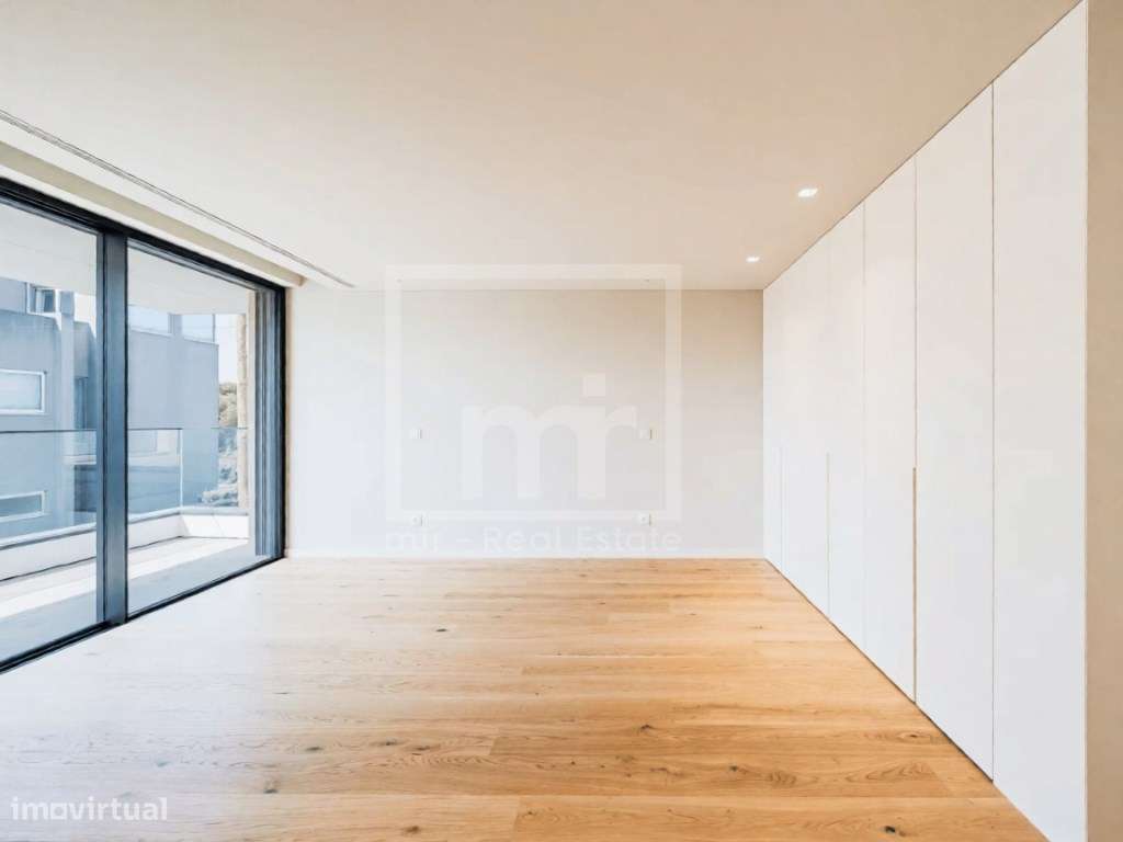Moradia T3 com Vista Mar e Terraço Panorâmico Rooftop-14
