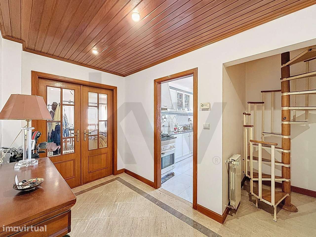 APARTAMENTO T4 COM TERRAÇO PANORÂMICO | PLANALTO DE SANTARÉM - Grande imagem: 1/34