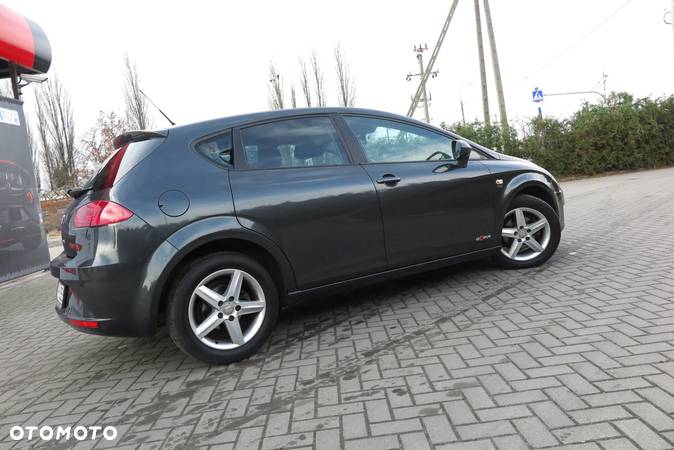 Seat Leon 1.2 TSI Ecomotive Reference Copa - 12