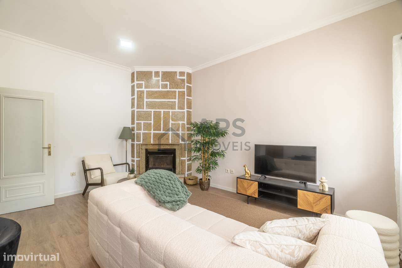 Apartamento T2 à venda em Paços de Ferreira-3