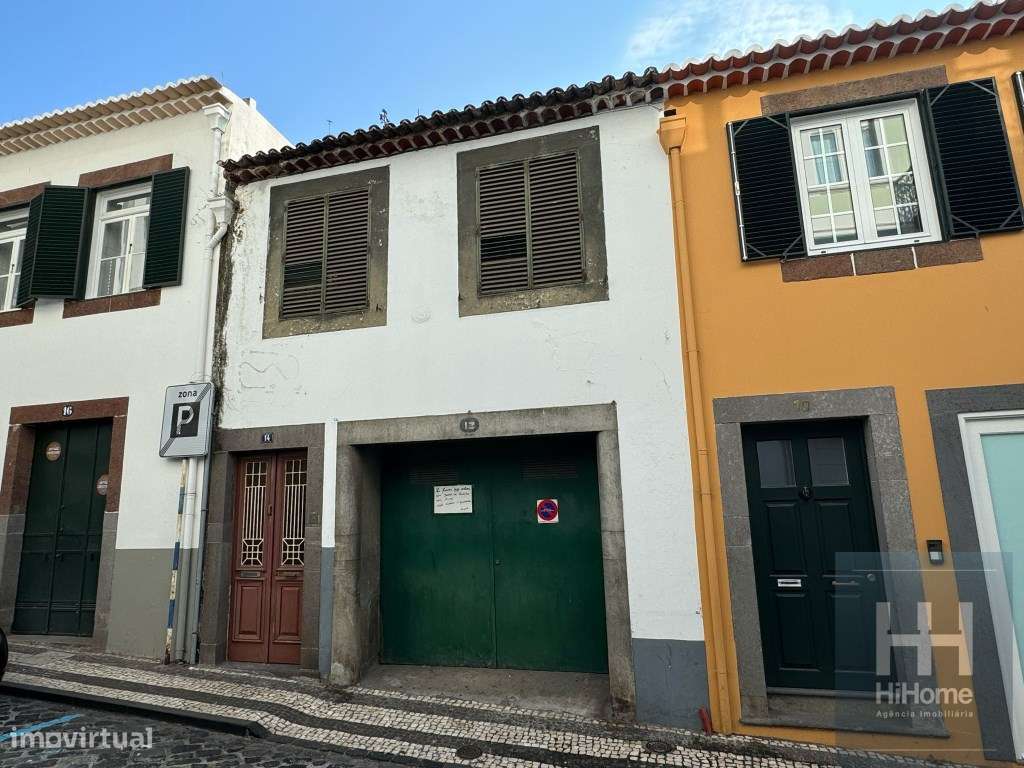 Prédio com projecto para 4 apartamentos no centro do Funchal - Grande imagem: 3/30