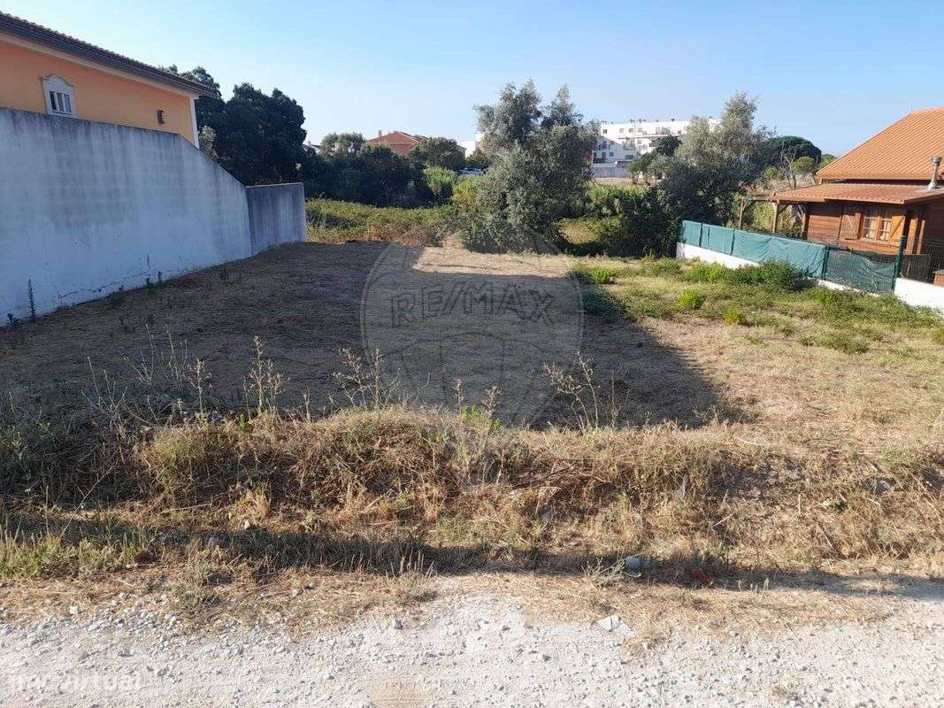 Terreno  para venda - Grande imagem: 2/4