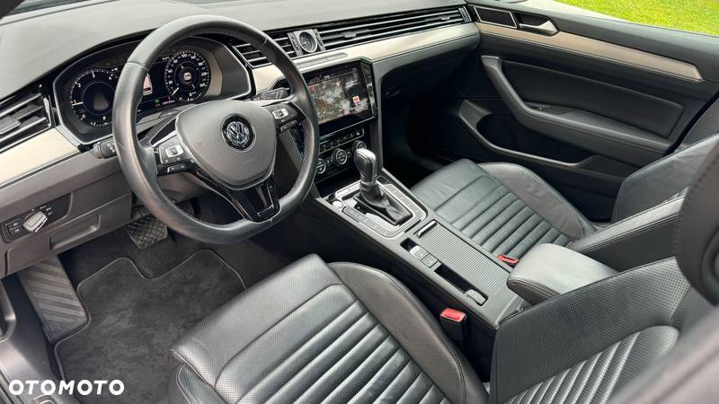 Volkswagen Passat 2.0 TDI Bi-Turbo BMT 4Mot Highline DSG - 15