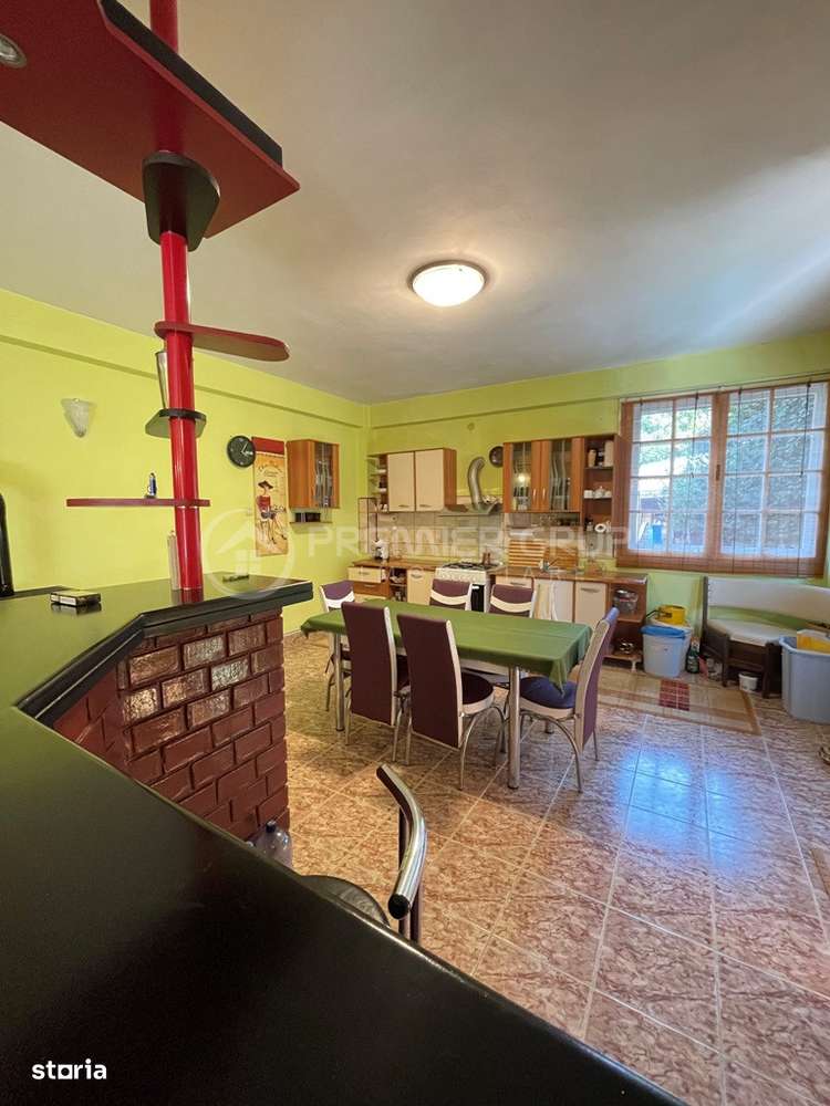 Vila 7 camere, Bucium - Barnova, 270mp, GARAJ + PISCINA - Imagine principală: 4/20