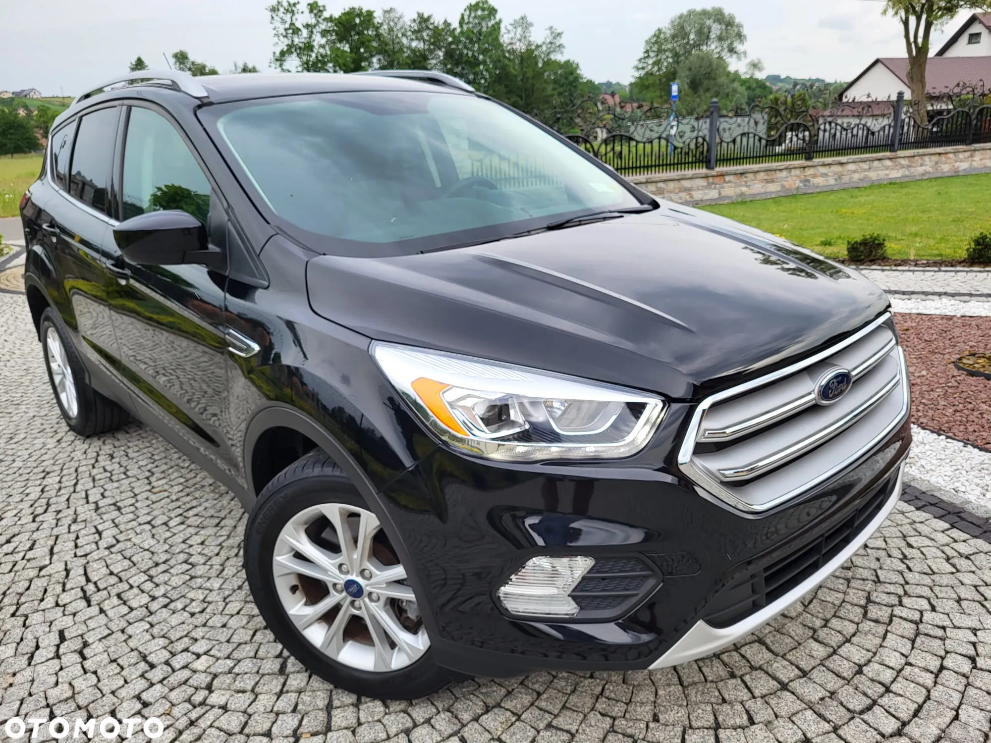 Ford Kuga 1.5 EcoBoost AWD Trend ASS - 3