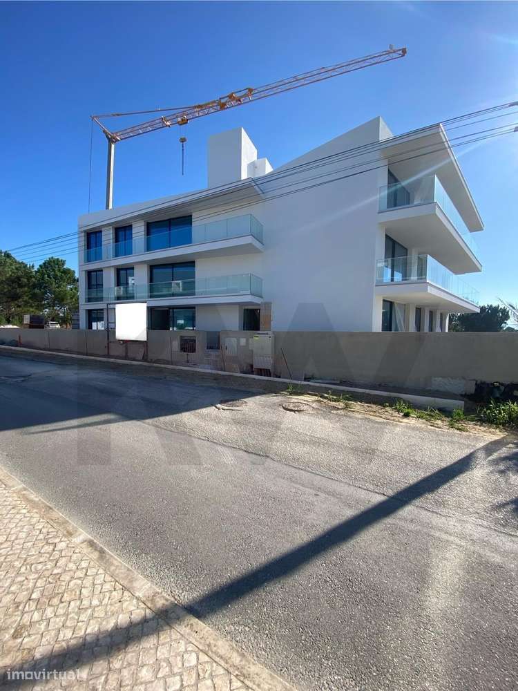 Pederneira | Nazaré :: Apartamento T2 com Piscina no Rooftop e vistas - Grande imagem: 4/40
