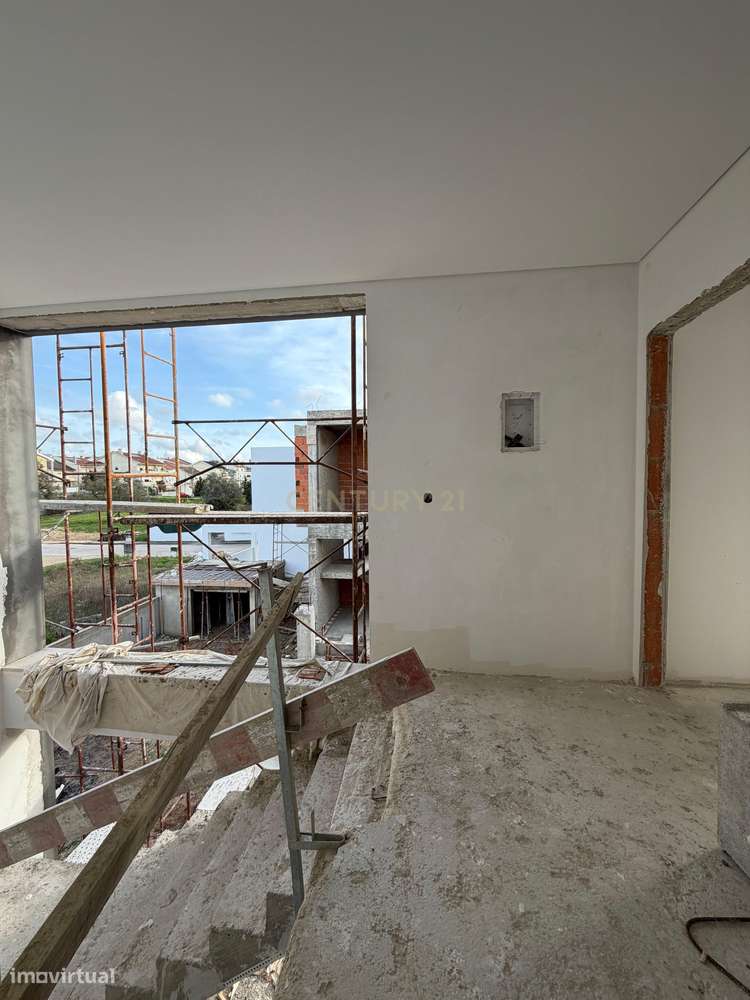 Moradia T3 c/piscina - Foros de Amora - Grande imagem: 3/14