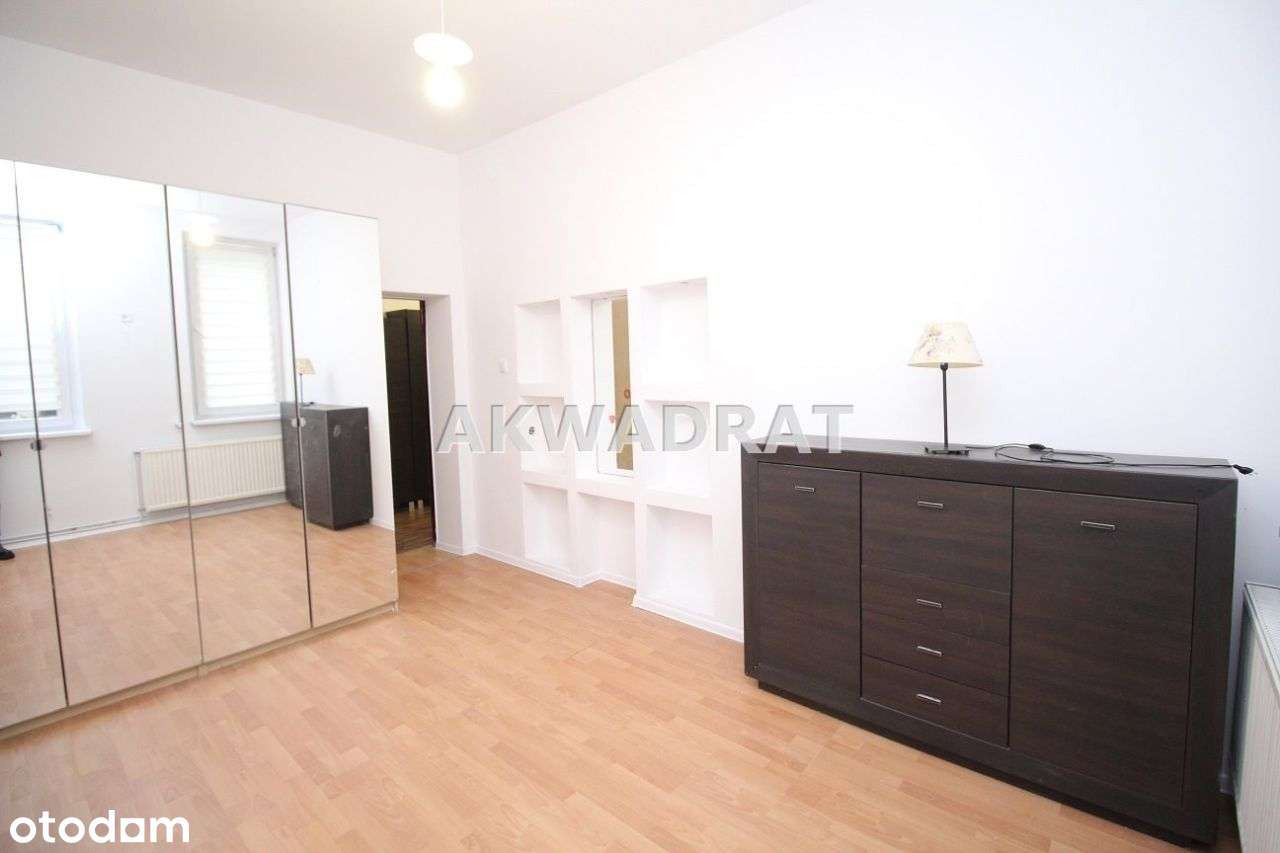 Mieszkanie w Śródmieściu 4 pokoje-5