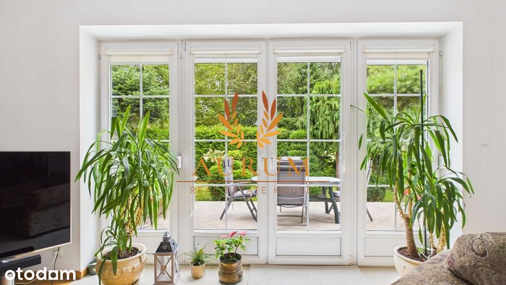 Ciepły rodzinny dom najwyższej jakości blisko lasu-3