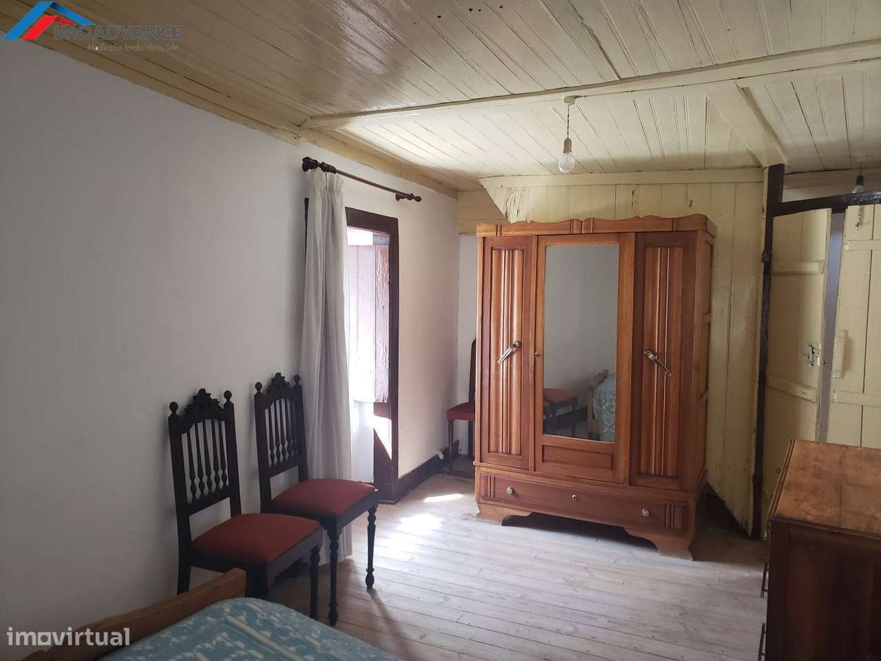 Moradia pequena em Lorvão - Penacova - Grande imagem: 5/22