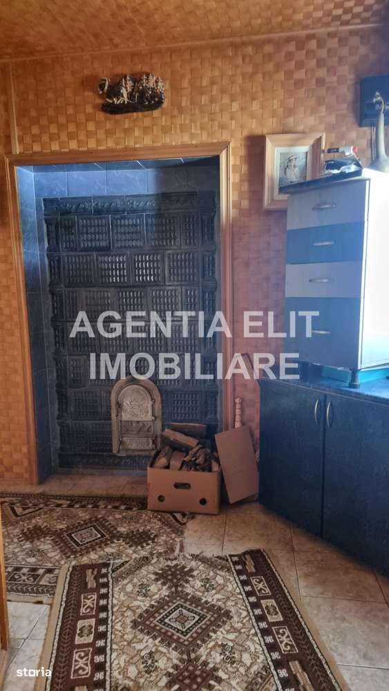 Casa, zona Spitalului de Copii-6