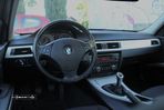 BMW 318 d Sport - 11