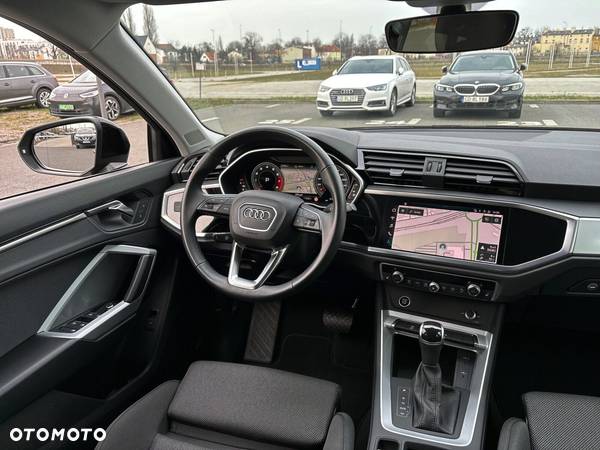 Audi Q3 35 TFSI mHEV Advanced S tronic - 17