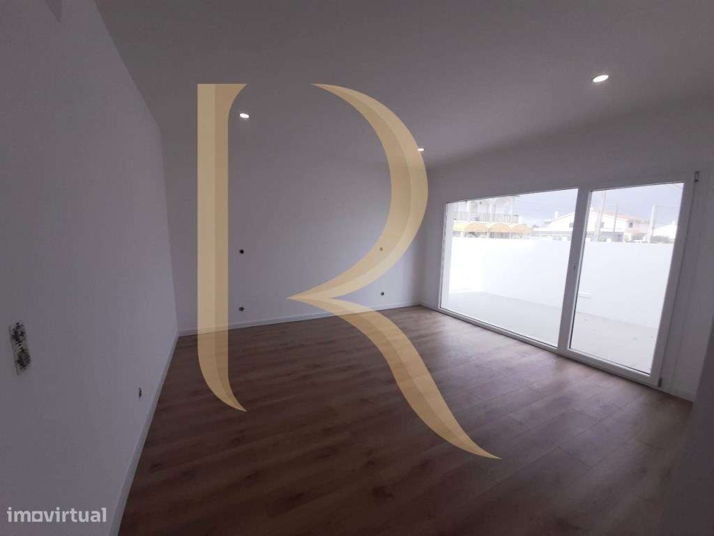 Moradia nova térrea isolada T3 com piscina e garagem em Brejos de A... - Grande imagem: 4/17