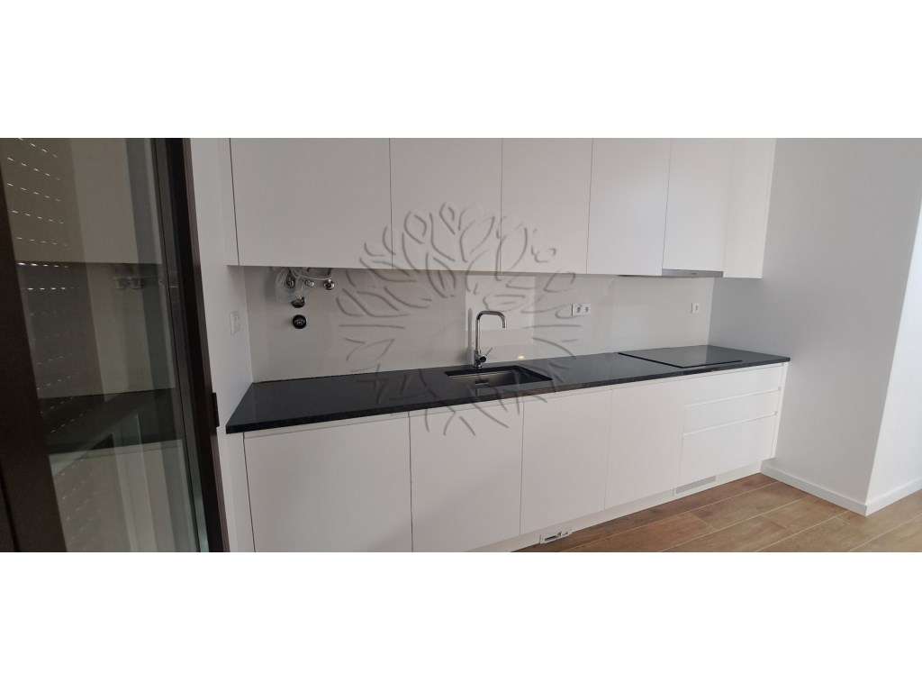Apartamento T3 novo em Montijo com parqueamento-33