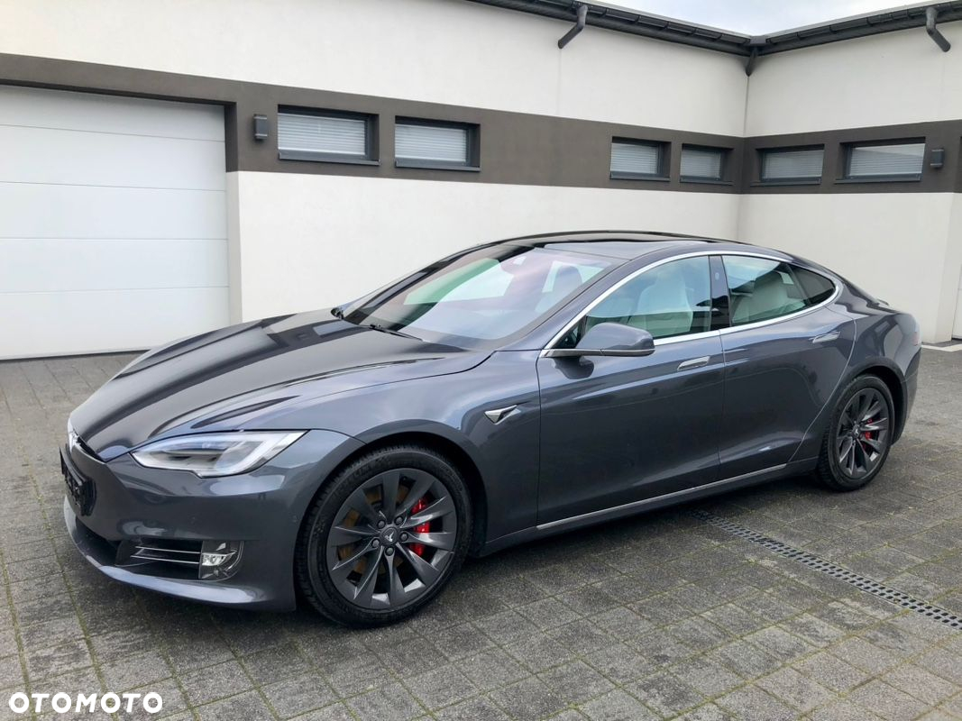 Tesla Model S Ludicrous Performance - 2