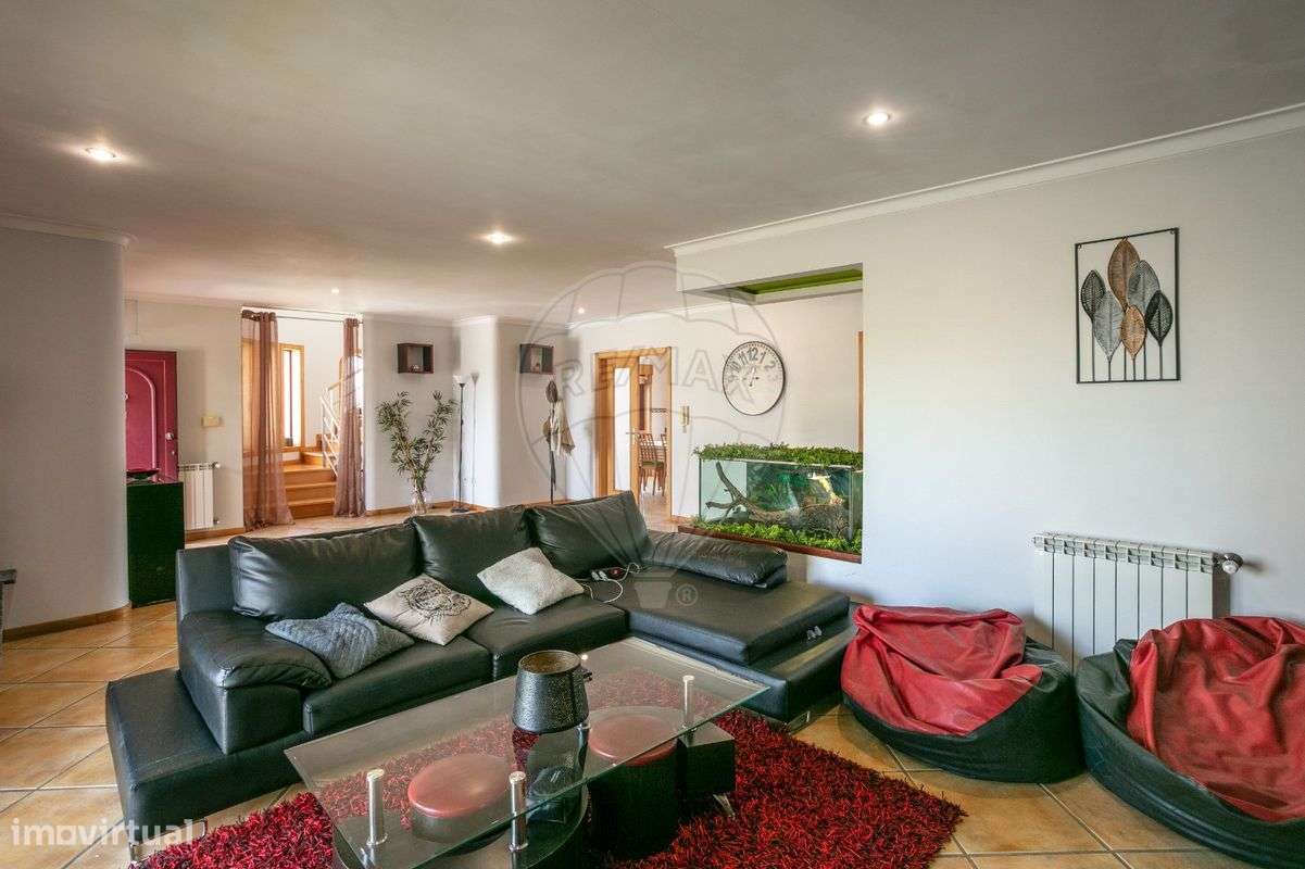 Moradia T4 para arrendamento - Grande imagem: 4/13