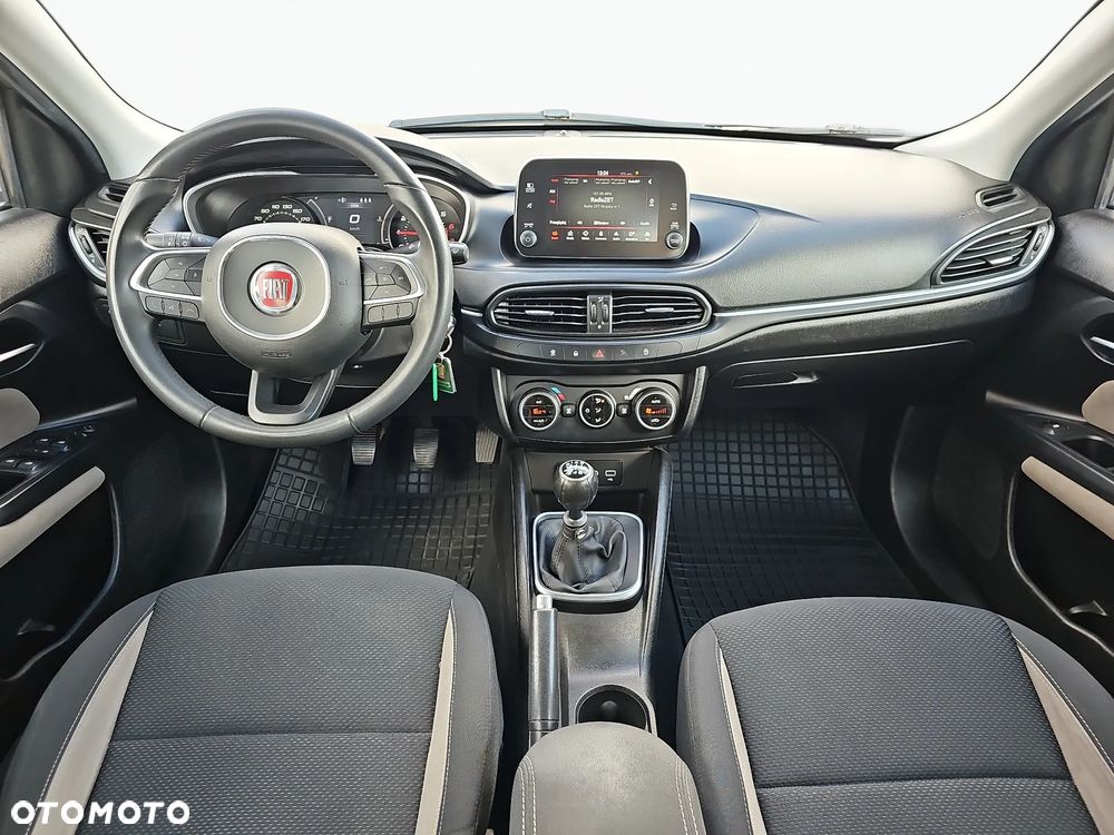 Fiat Tipo 1.4 T-Jet 120KM Lounge / Serwis ASO/ Pierwszy właściciel/ Salon Polska