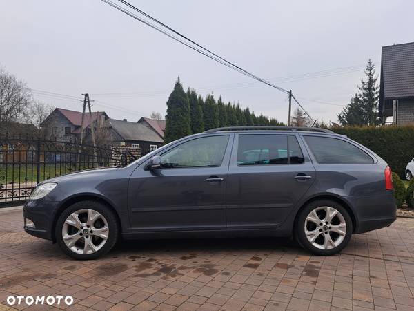 Skoda Octavia 2.0 TDI DPF Elegance - 15