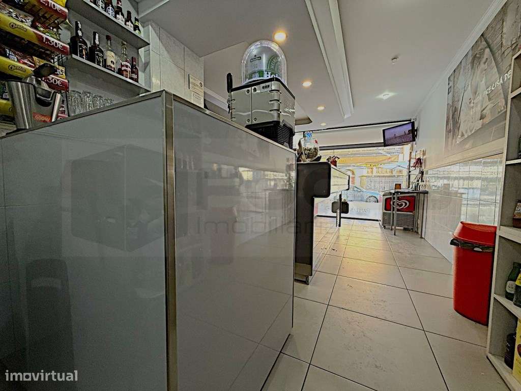 Café / Snak bar / cafetaria para trespasse em pleno centro da cidad... - Grande imagem: 5/23