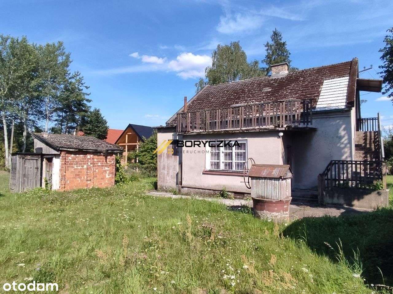 Dom Wał-Ruda, z własnym lasem; 0,68 ha.-15