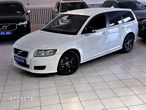 Volvo V50 D2 R-Design - 3