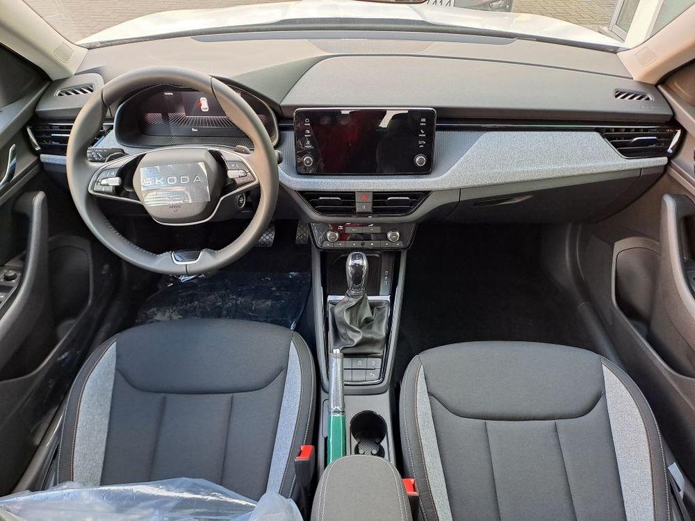 SKODA KAMIQ 1.0 TSI 115KM DRIVE, fabryczny hak, od ręki