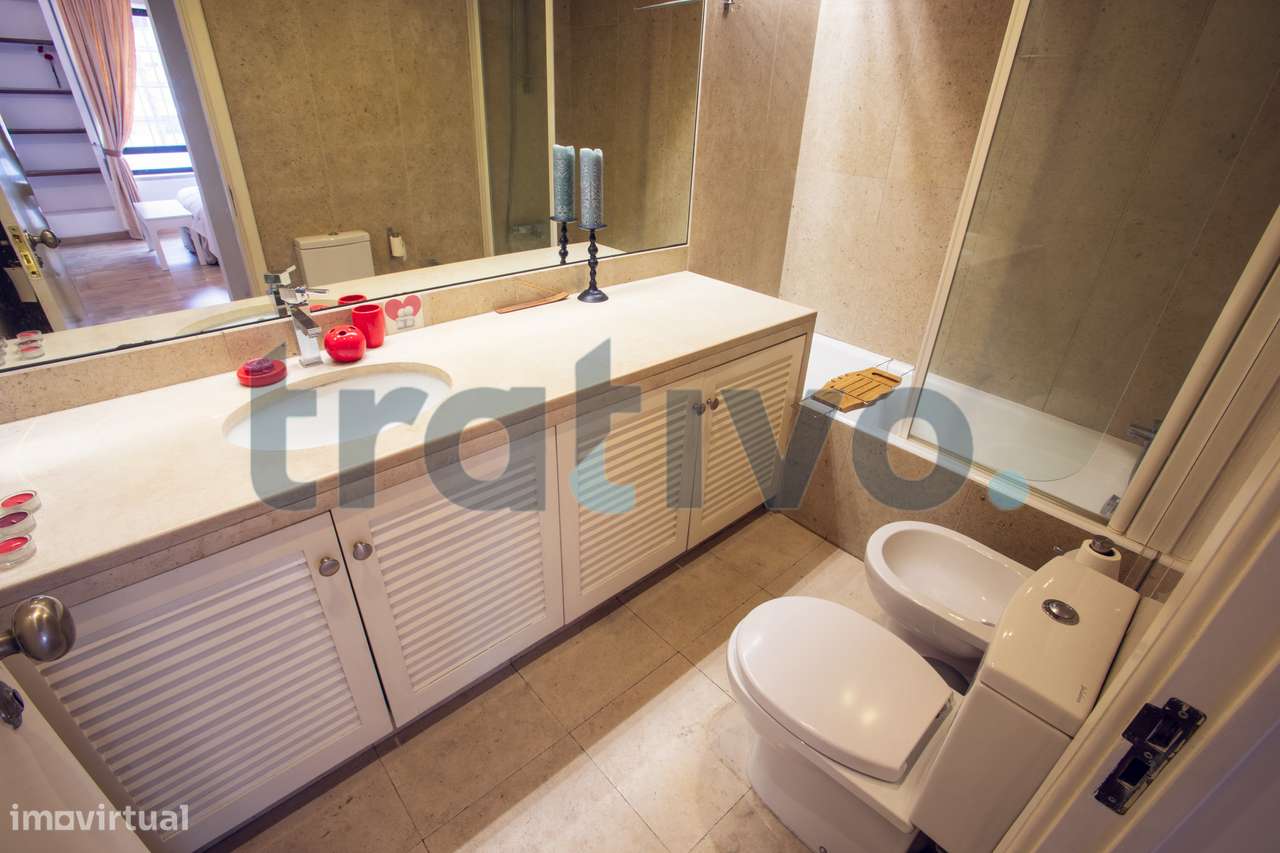 Vende-se apartamento T3 condomínio privado Rua Virgílio Correia Lisboa-17