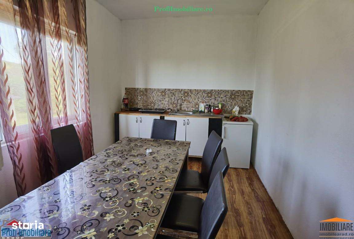 Pensiune P+1 in Paulis cu 20 de camere si teren 4.500 mp - Imagine principală: 3/19