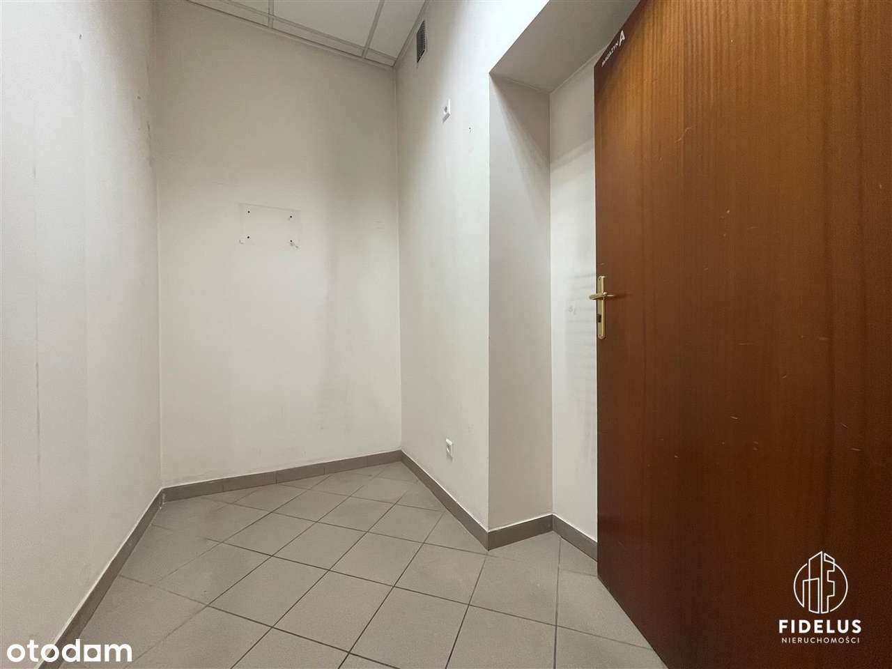 Lokal na sprzedaż/ 143m2/al. Niepodległości 87-7